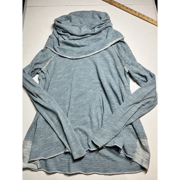 Free People Beach Heather Blue Long Sleeve Boho OCwl Neck Slouchy Top M? - Picture 1 of 6